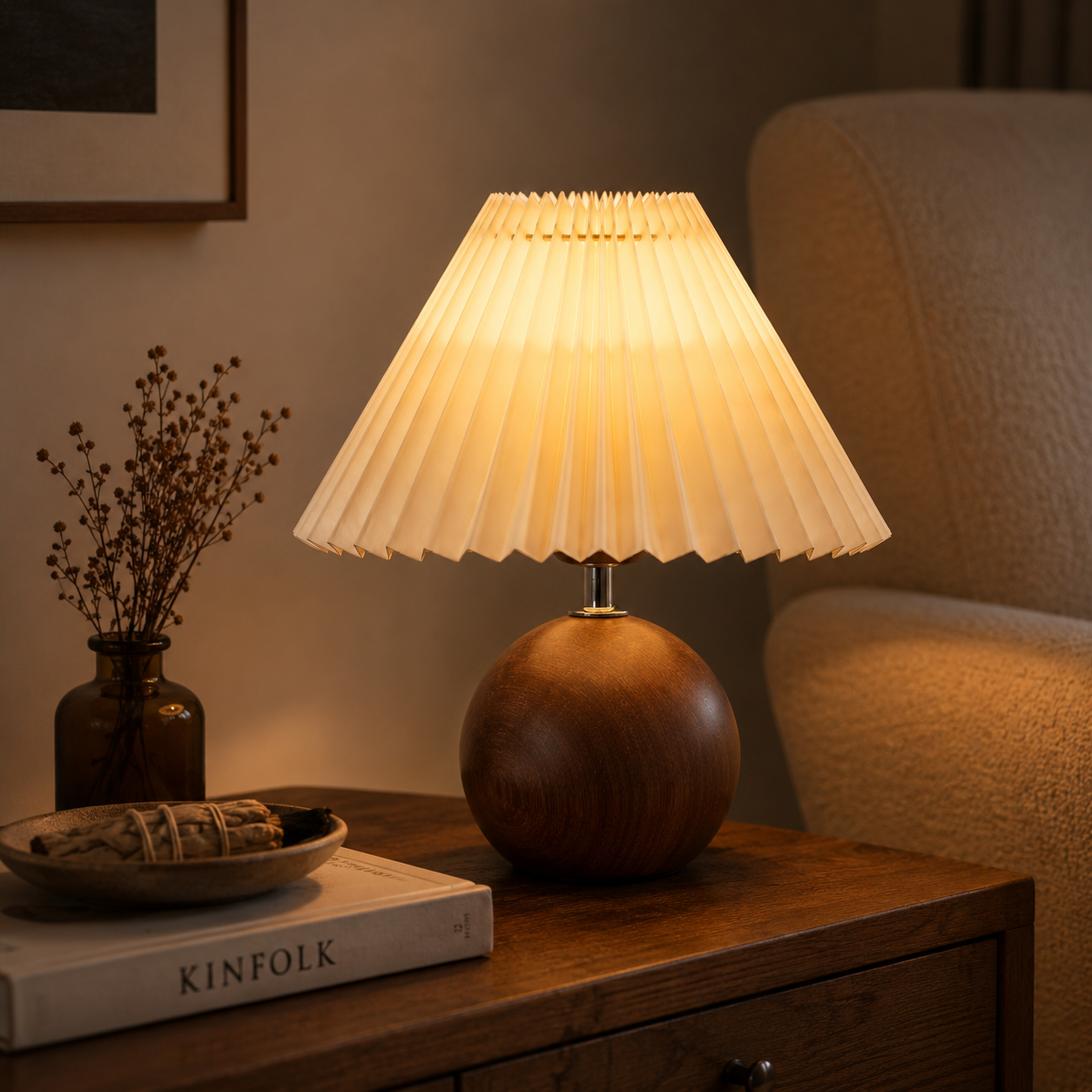 Yusia - Pleated Mushroom Table Lamp